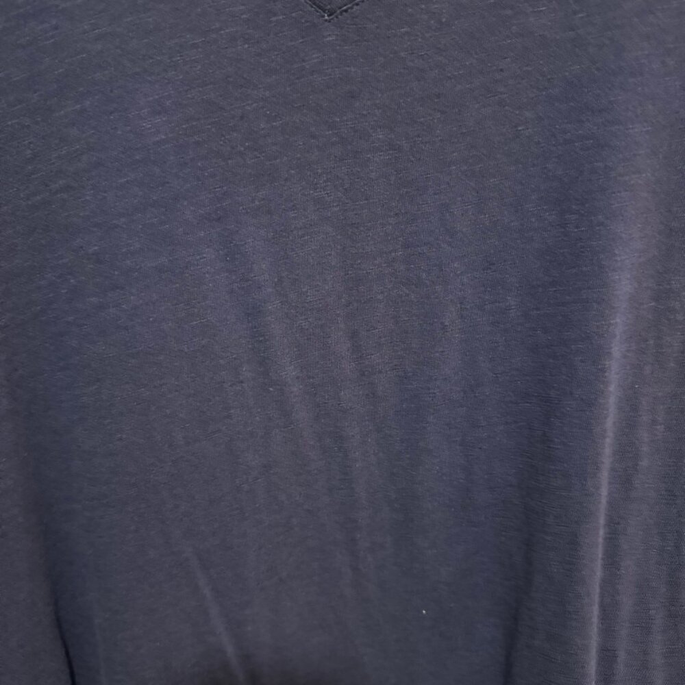 Eddie Bauer - Classic Tee - V-Neck Blue / Purple - Size L - Picture 5 of 5
